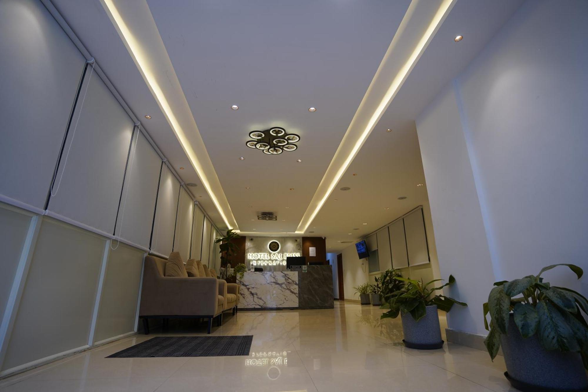 Sai Bliss Residency, Manyata Tech Park Hotel บังกาลอร์ ภายนอก รูปภาพ