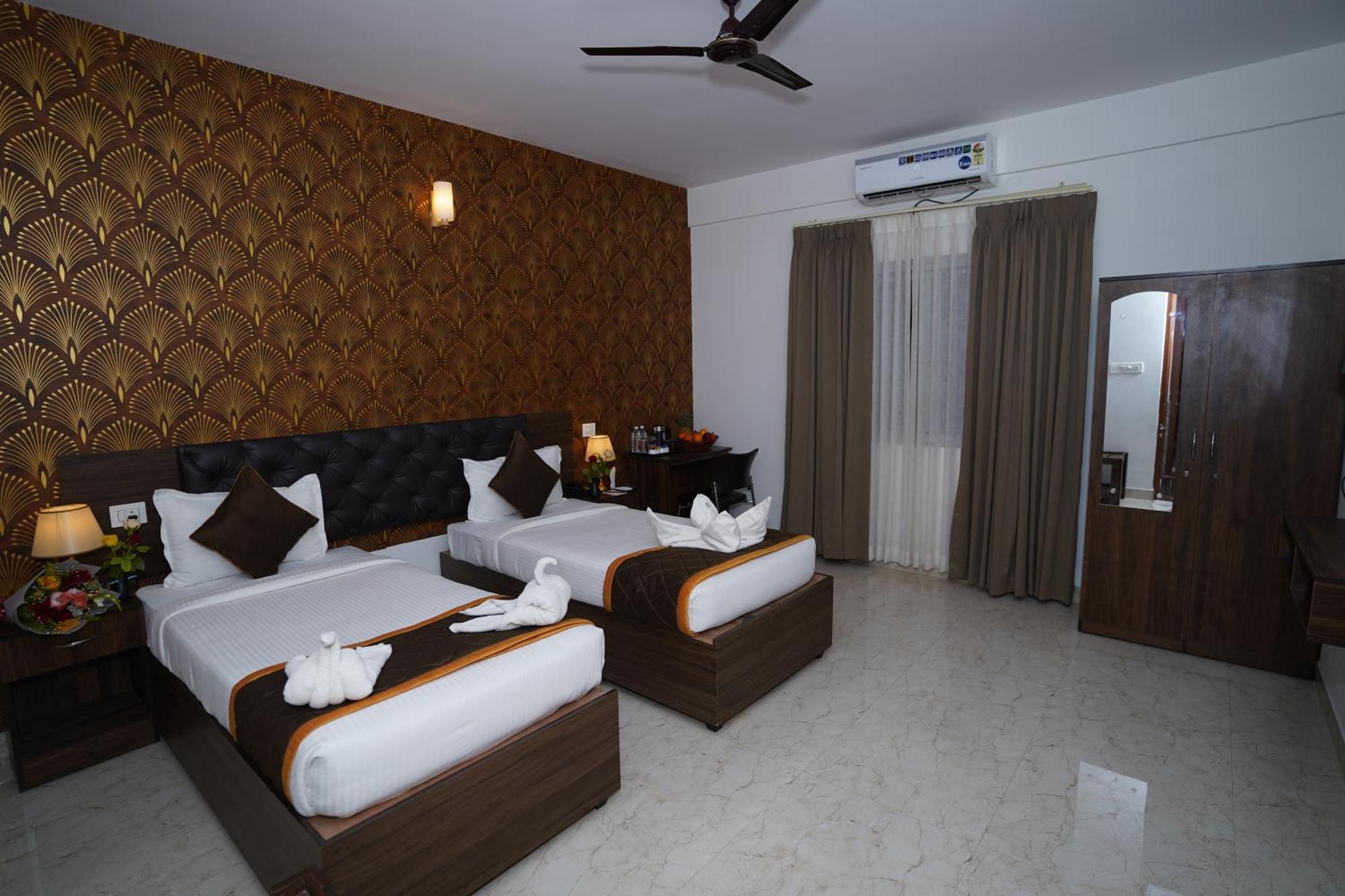Sai Bliss Residency, Manyata Tech Park Hotel บังกาลอร์ ภายนอก รูปภาพ